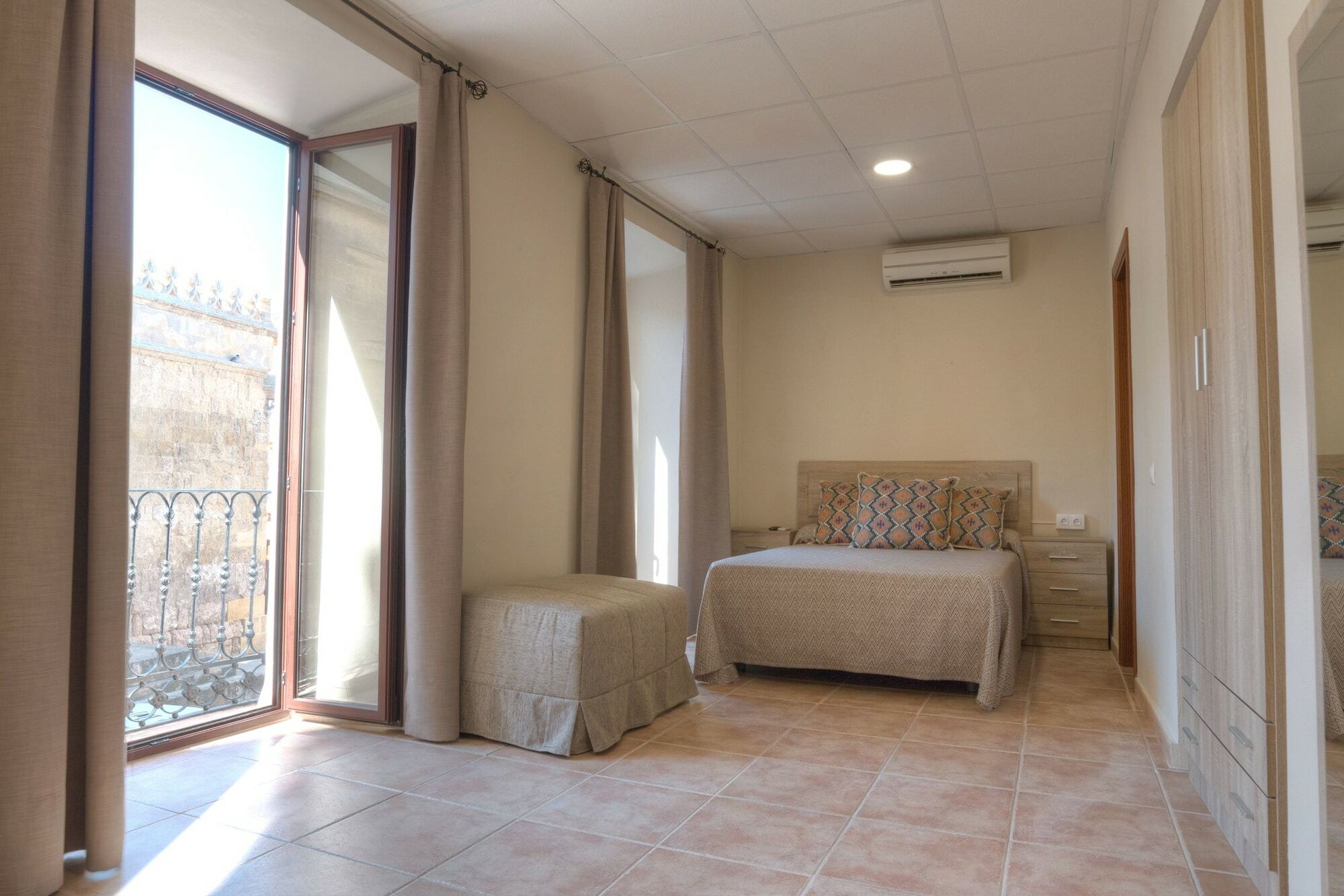La Torre Apartment Kordoba Bagian luar foto